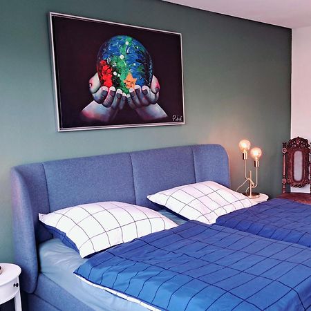 Das Kleine Penthouse Mit Kamin 바트사흐사 외부 사진
