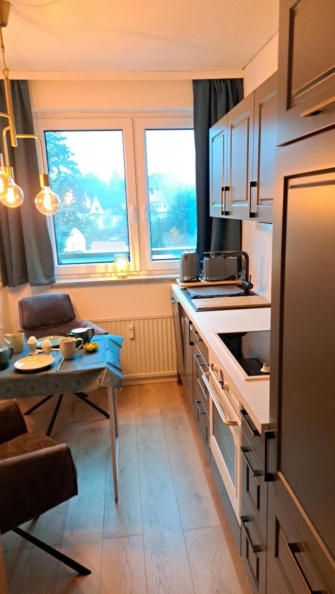 Das Kleine Penthouse Mit Kamin 바트사흐사 외부 사진
